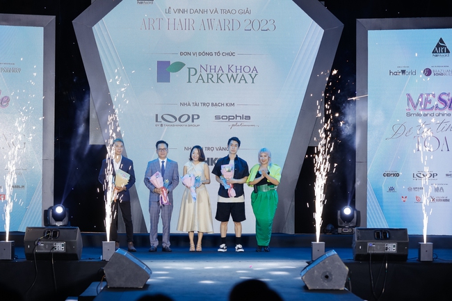 Art Hair Award Vietnam 2023: Sự hòa quyện giữa phong cách nổi bật và gương mặt khả ái - Ảnh 3. Art Hair Award Vietnam 2023: Sự hòa quyện giữa phong cách nổi bật và gương mặt khả ái - Ảnh 3.